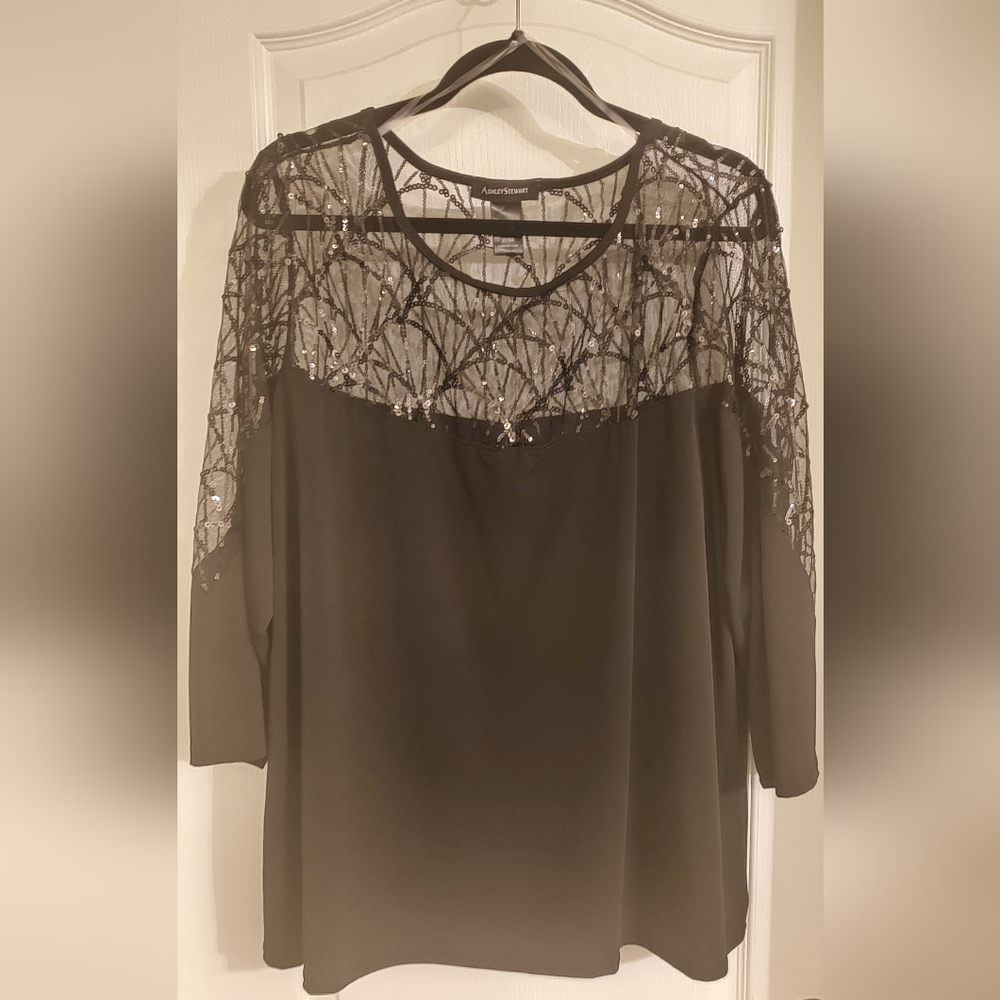 Black sequin blouse (W)